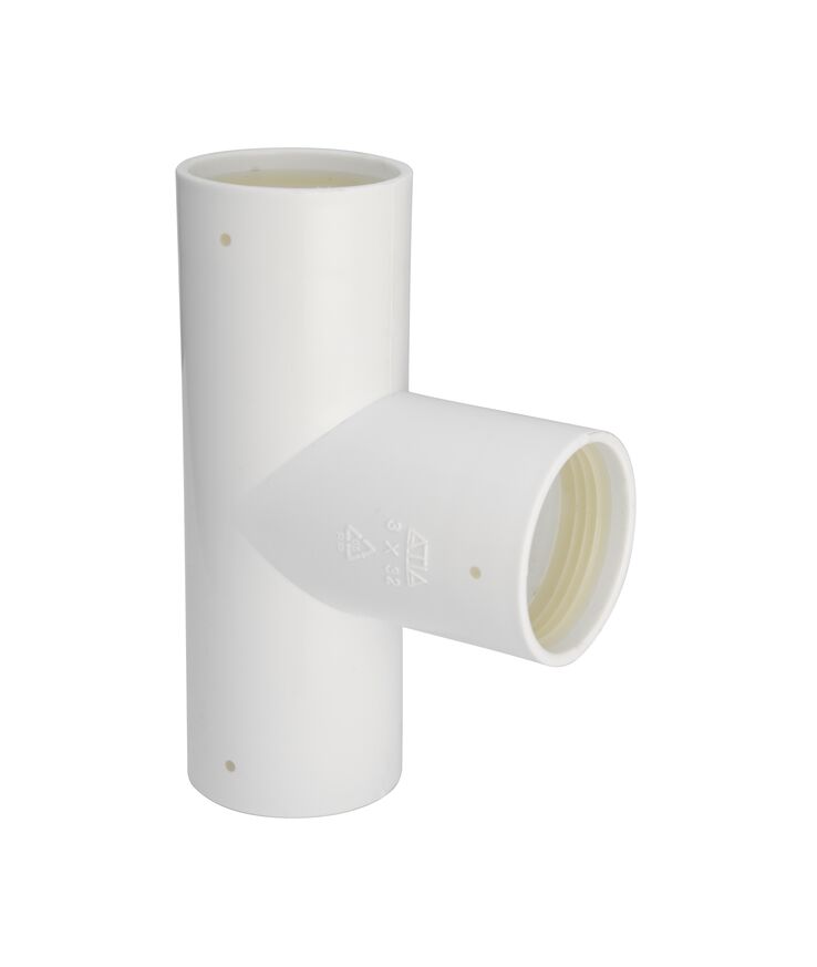 T-rör 40mm vit pp med Gummitätning sb