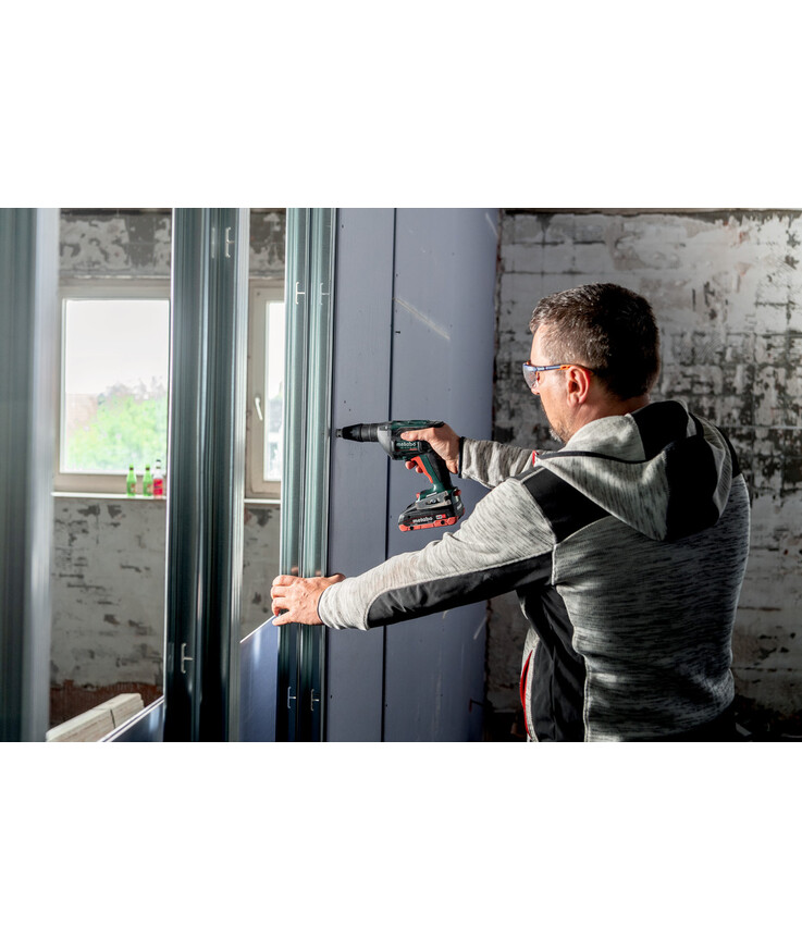 Skruvautomat hbs18ltxbl5000 Metabo 18v m-box 2x4ah
