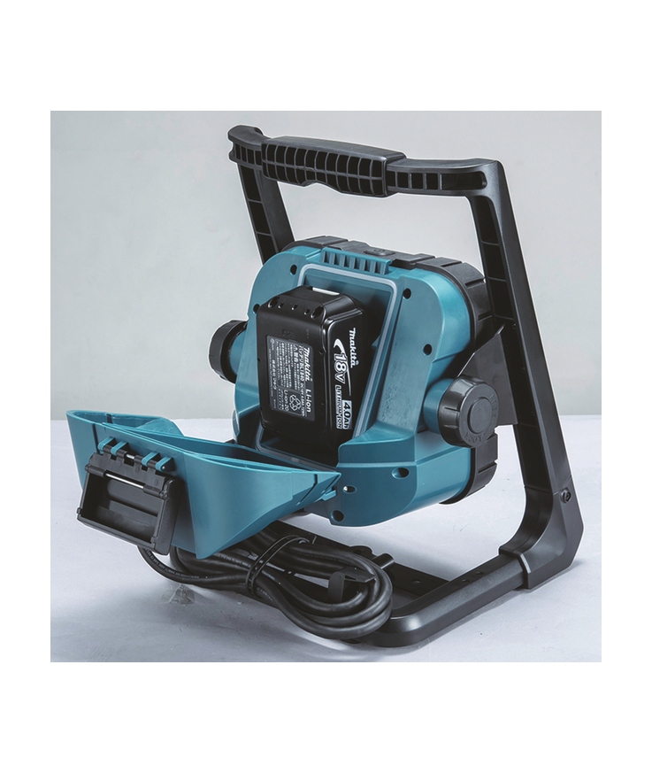 Arbetslampa deadml805 makita 18v/230v solo 750lm 1150lx
