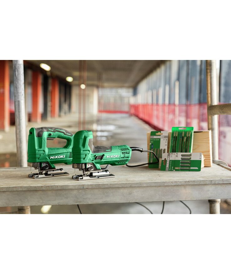 Sticksåg cj90vst2 hikoki 705w