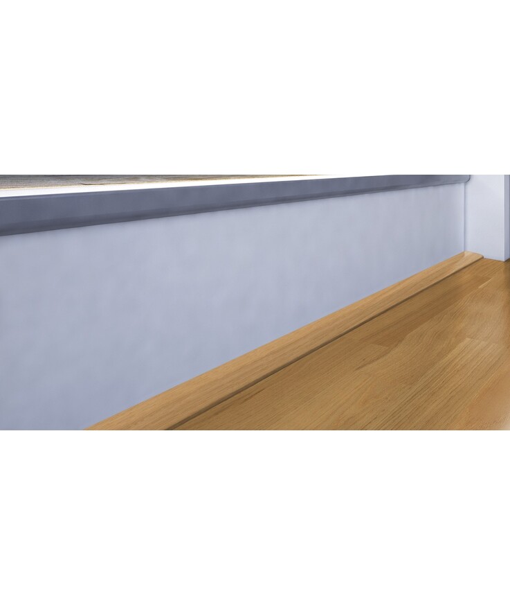 Avslutningslist ek massiv Lack 7mm 38x22x2400mm