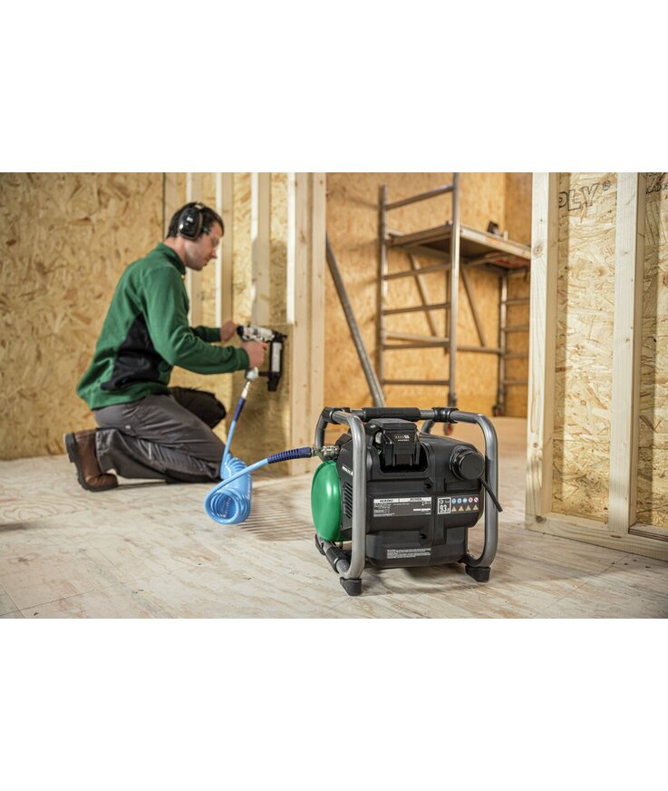 Kompressor ec36da 7,3l solo Hikoki solo/krt 9,3bar 36v