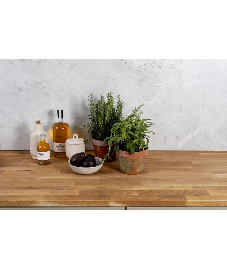 Bänkskiva massiv ek oljad Rund framkant ekon 40x610x3000